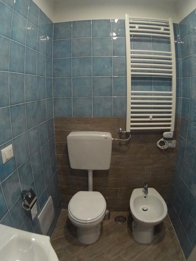 نابولي B&B Da Ary Colorful Rooms المظهر الخارجي الصورة